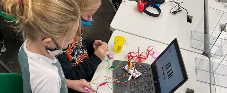 Two students learning about circuits in Technology Class